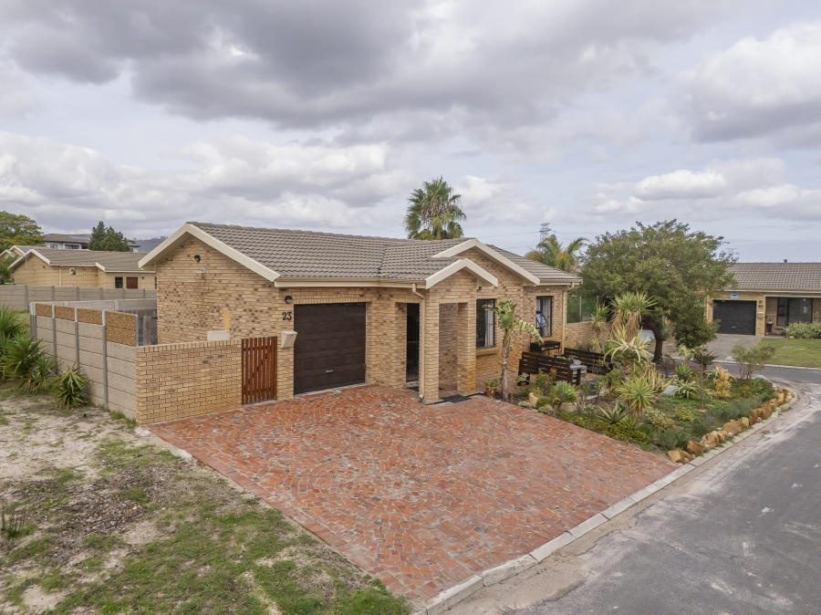 2 Bedroom Property for Sale in Protea Heights Western Cape